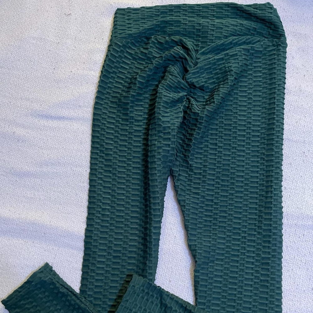 Tik Tok Leggings - Size Large